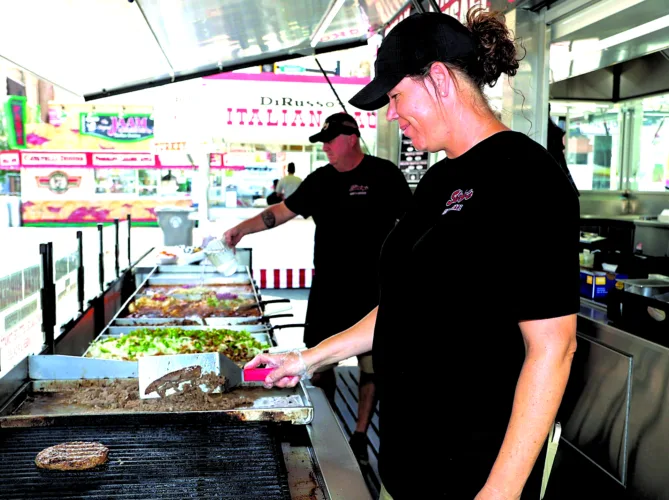 39th ITALIAN FEST SIZZLES DOWNTOWN YOUNGSTOWN